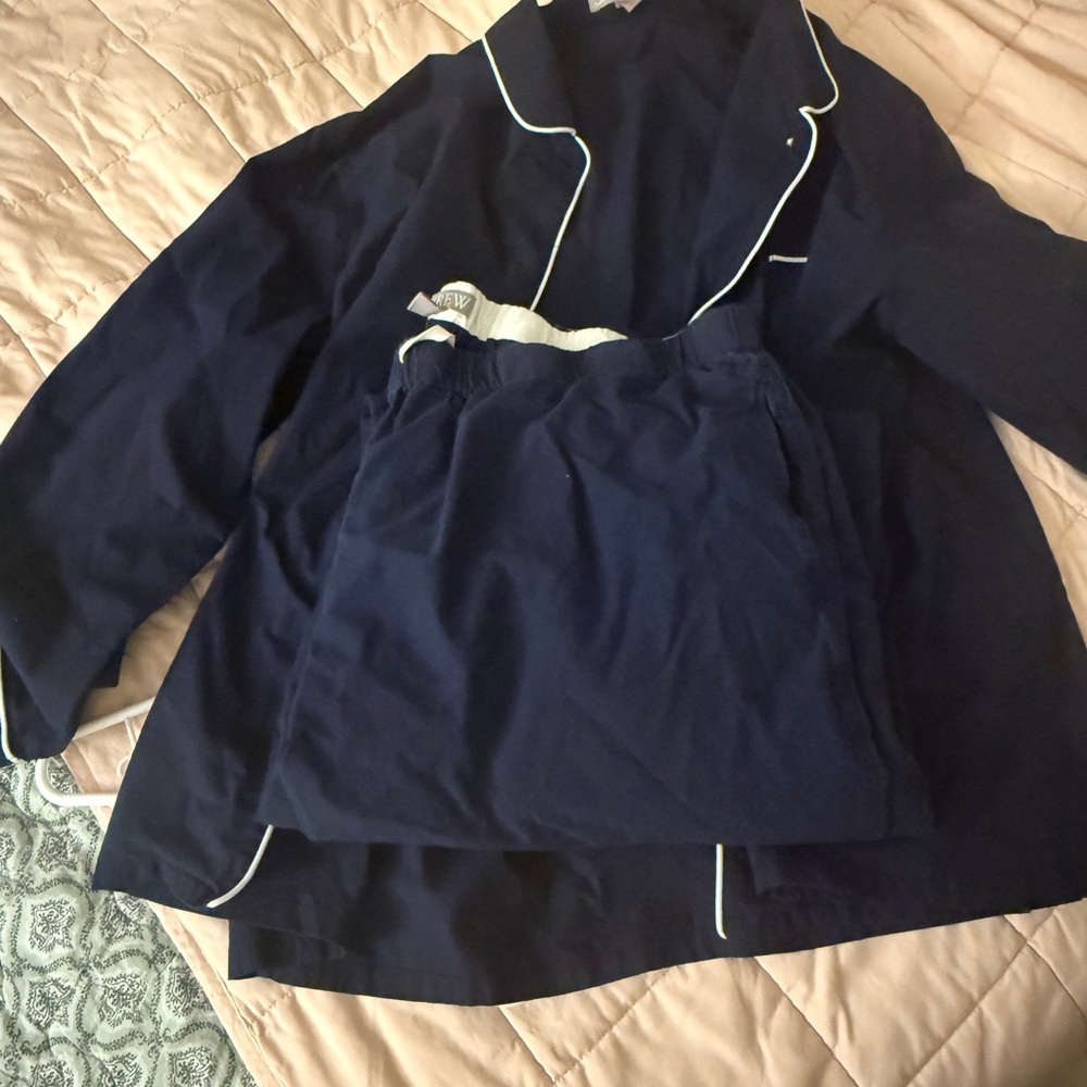 EUC J Crew Vintage pajama set - Picture 2 of 9